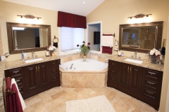 Rockhaven-7010-bathrooms-02-_MG_8798-1800x1200